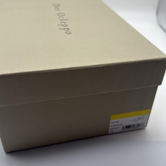 Dee Ocleppo Women’s Caracas Side Bow Pumps Heels in Oat Leather Size 8.5 - Picture 9 of 9